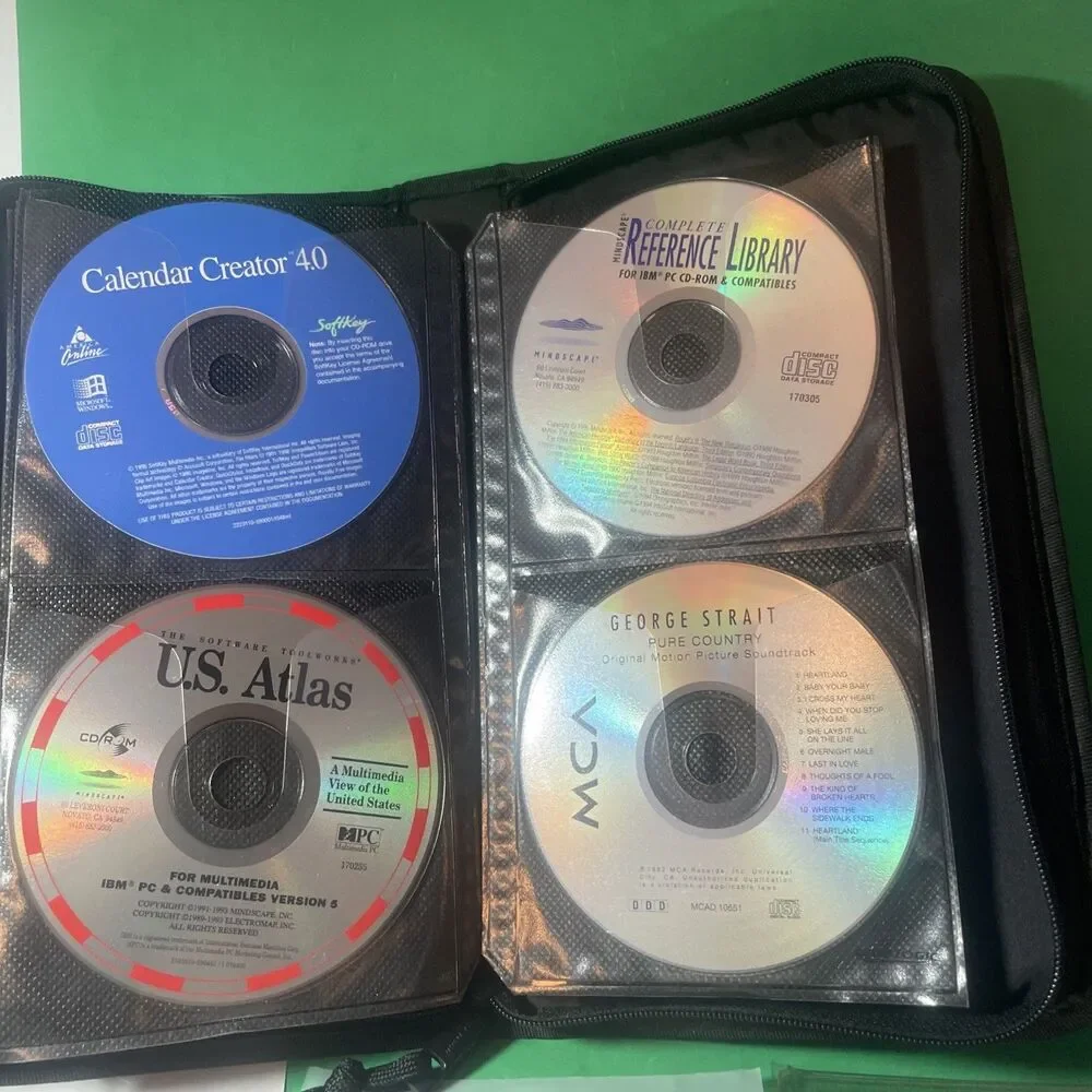 Lot Of Over 50+  PC CD Rom Computer Games Multimedia Atlas Kids Zoo in Binder